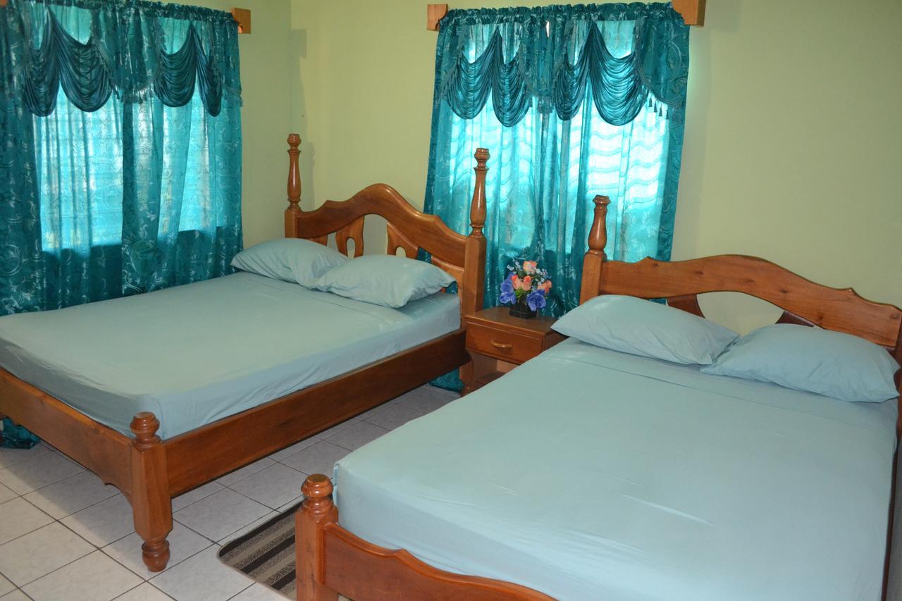 Hotel Buccoo Reef View Exterior foto