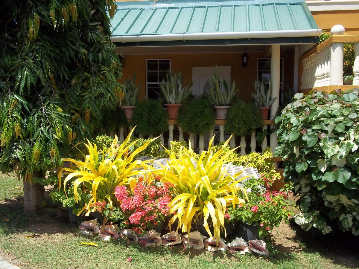 Hotel Buccoo Reef View Exterior foto